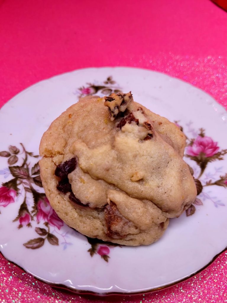 It’ll ‘Sleigh’ Ya! Like Mom’s Only Vegan’s Ginger Pine-Apricot Cookie Makes PETA’s Top 10 List