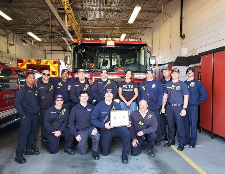 Photo: Portsmouth Firefighters Nab PETA Award for Saving Dog and Elderly Guardian From Garage Fire