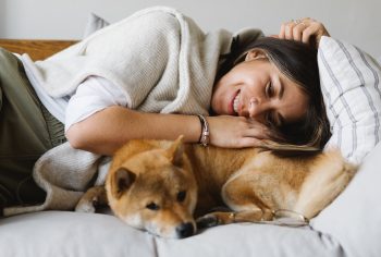 6 Emotional Signals Your Dog Uses to Express Love