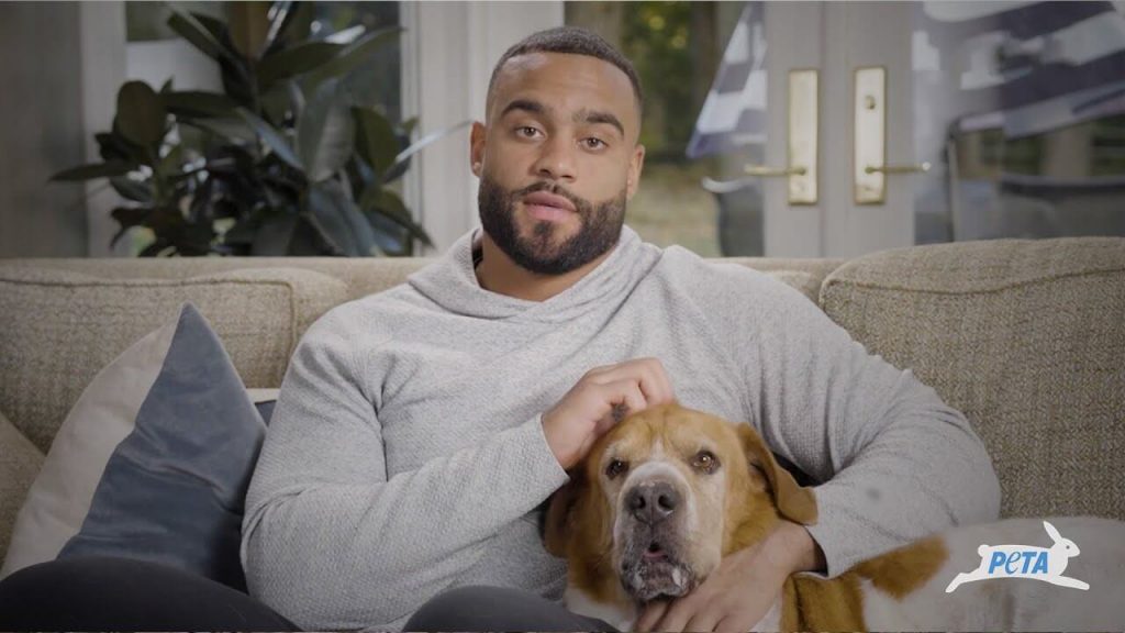 This N.Y. Jets Lineman Is a Defender on the Field and for ‘Man’s Best Friend’