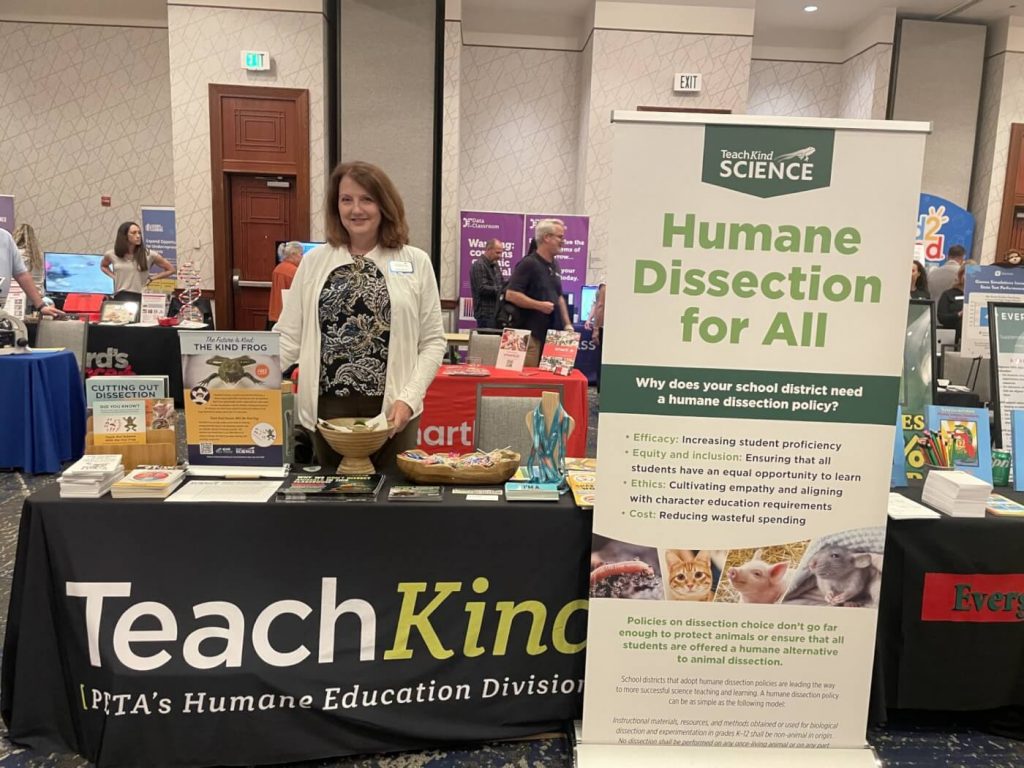 TeachKind Science Was Hoppin’ Busy This Fall Promoting Kind Frog!