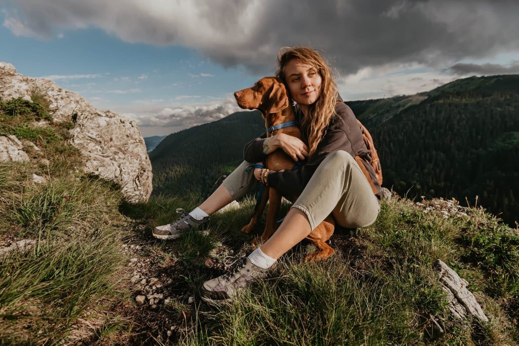 15 ‘Adventurous’ Dog Breeds That Love Exploring