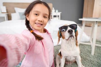 13 Gentle Dog Breeds That Kids Adore