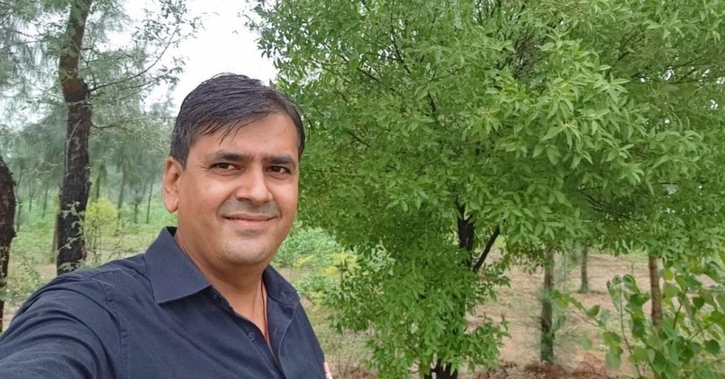 How a Rajasthan Doctor Is Turning Barren Desert Into a Flourishing Sandalwood Forest